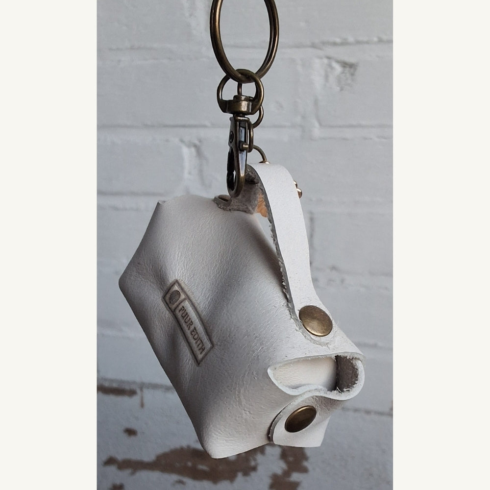 SleutelhangerTasjewit_1 - Puur Edith