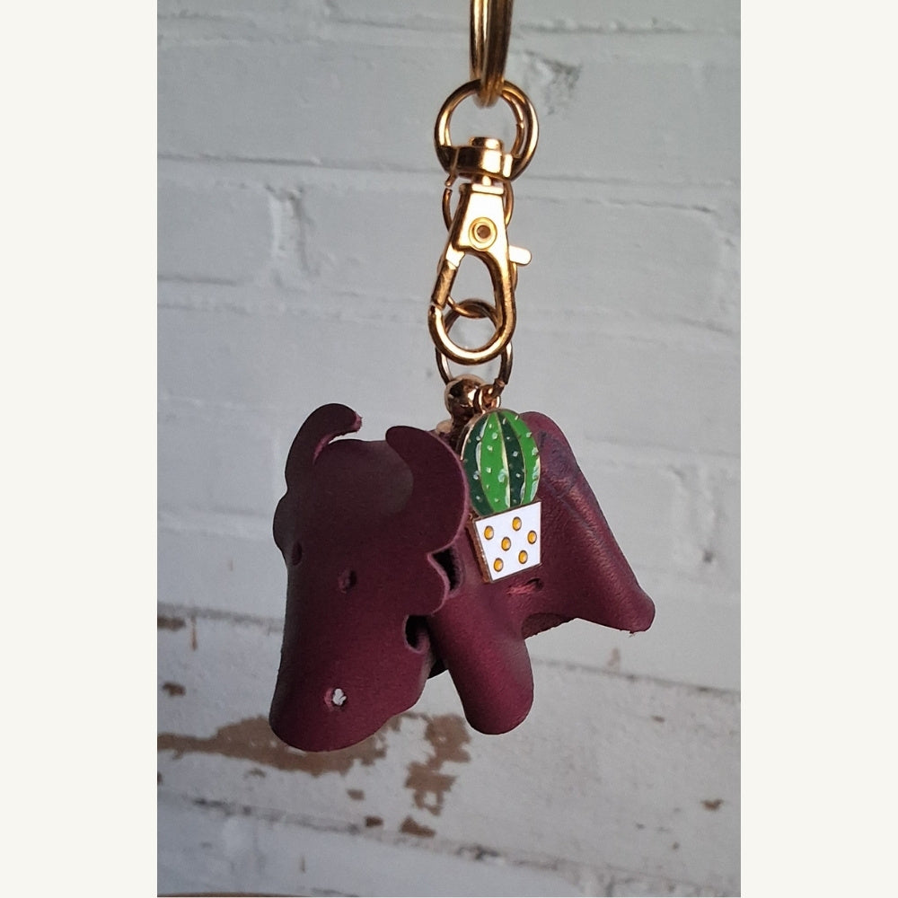 Sleutelhanger_Stier_bordeaux_rood_1 - Puur Edith