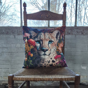 Kussen | Tijger met blauwe ogen