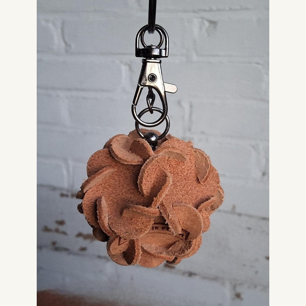 Sleutelhanger_Hortensia_1 - Puur Edith